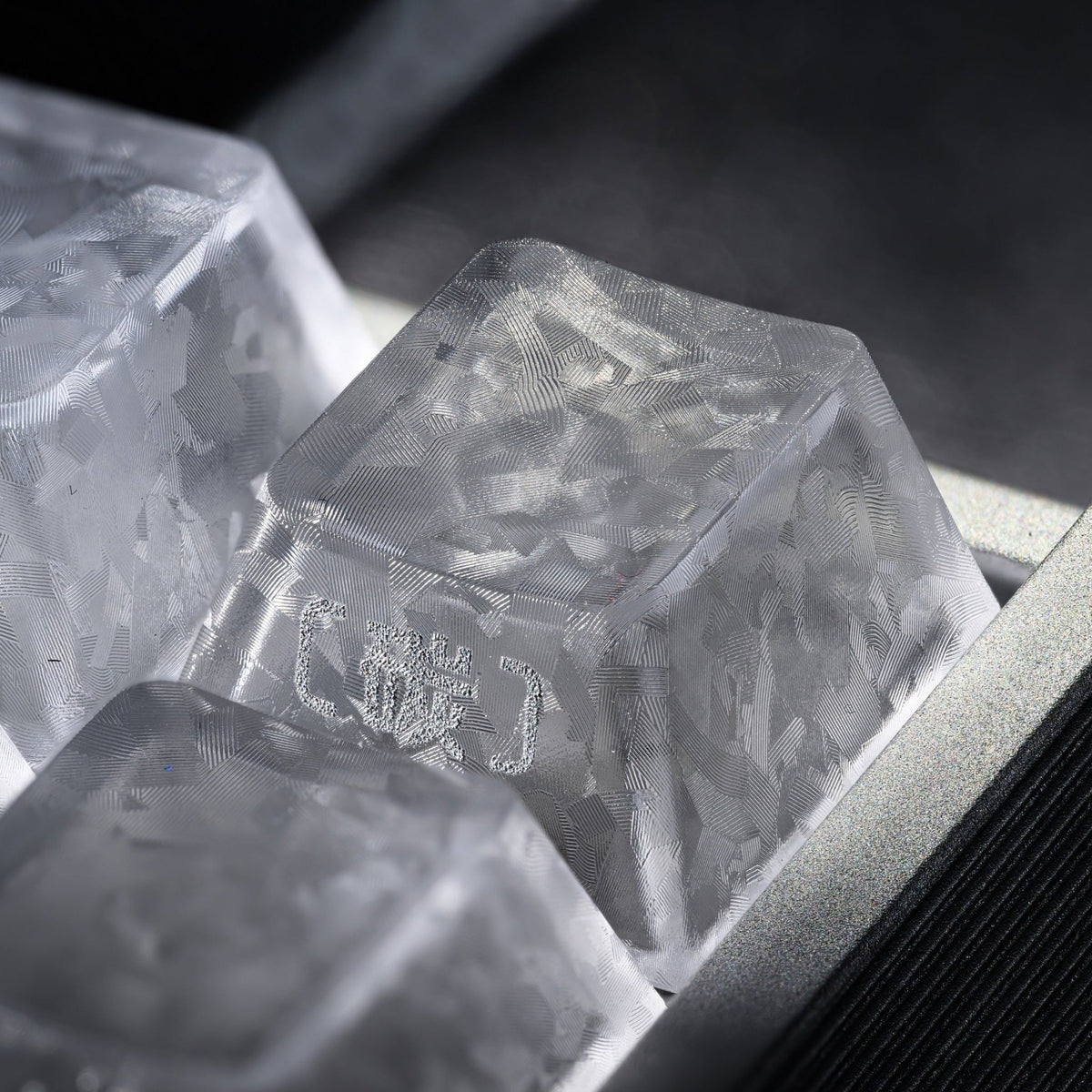 XVX Forged Carbon-Look Cherry Profile Side-Printed PC Keycap Set - Agenda365.com