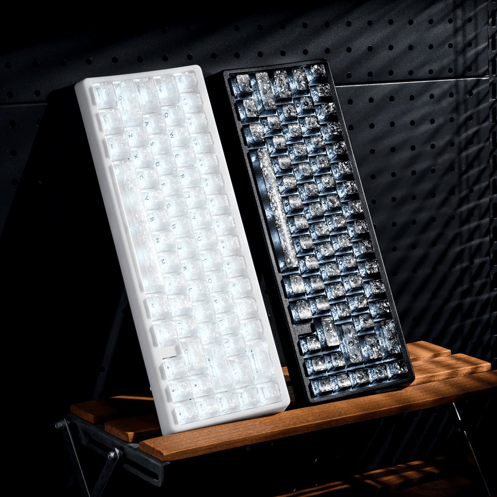 XVX M67 JadeStone Forged Carbon VIA Tri-Mode Mechanical Keyboard - Agenda365.com