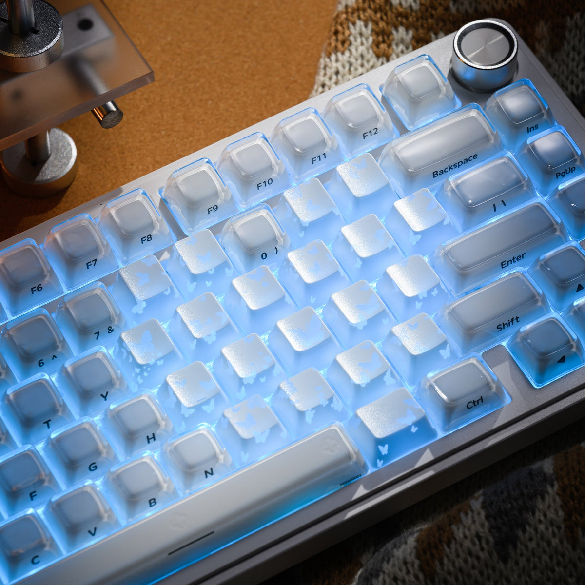 XVX IMD FlutterBloom Heart Layout 21-Key Artisan Keycap Set - Agenda365.com