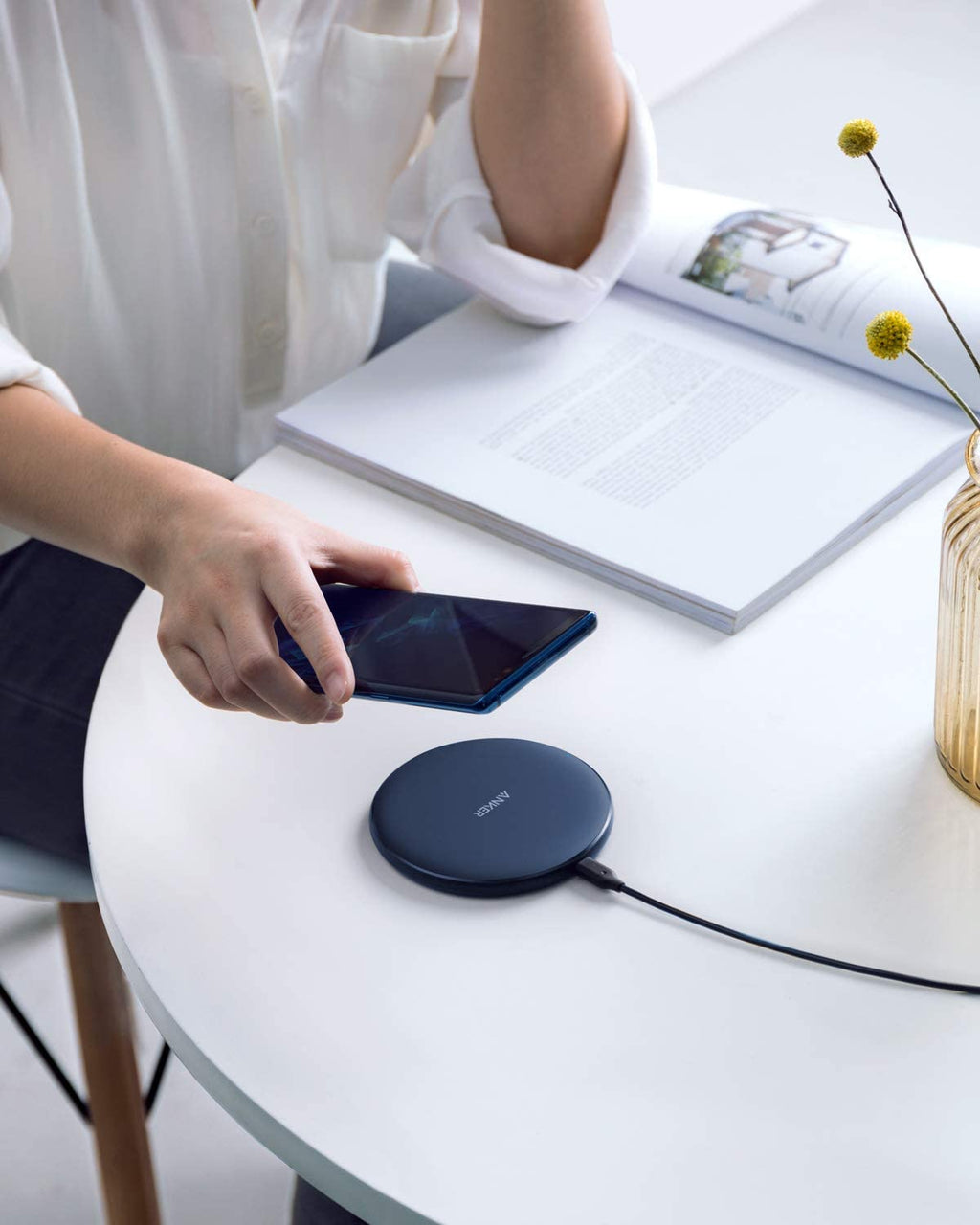 Anker <b>313</b> Wireless Charger (Pad) - Agenda365.com