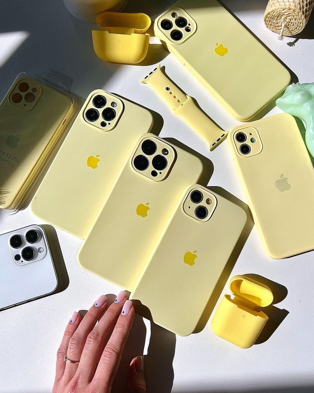iPhone Camera Protection Silicone Case (Creamy Yellow) - Agenda365.com