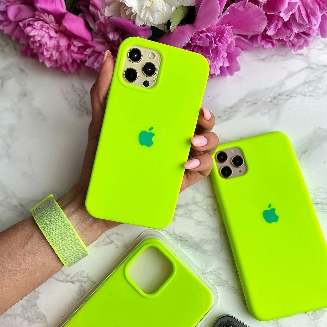iPhone Silicone Case (Fluorescent Green) - Agenda365.com