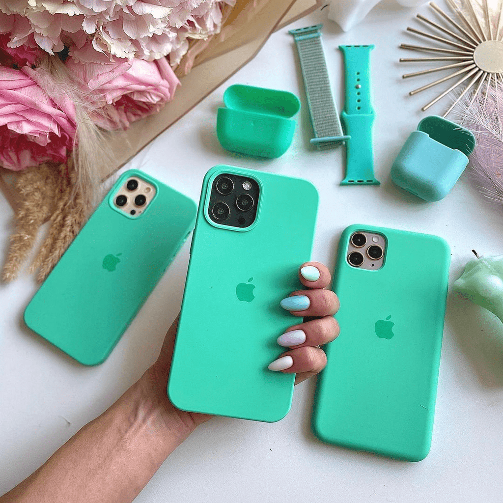 iPhone Silicone Case (Spearmint Green) - Agenda365.com