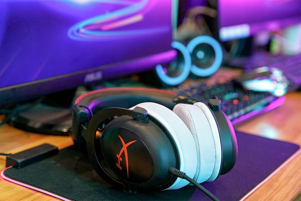 WC FreeZe - Hybrid Cooling Gel Infused Gaming Earpads - Agenda365.com